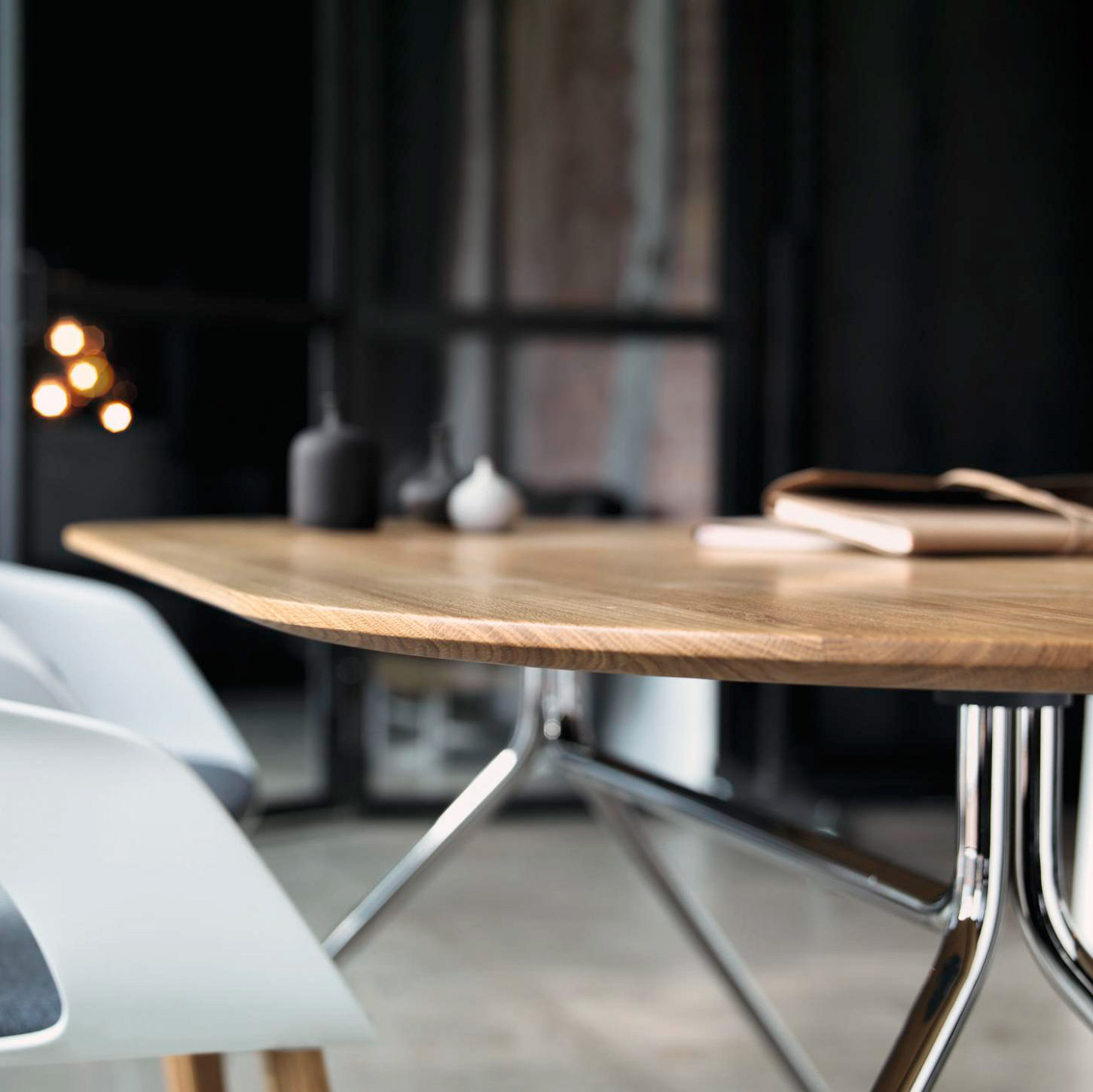 OCCO TABLE by Wilkhahn 001